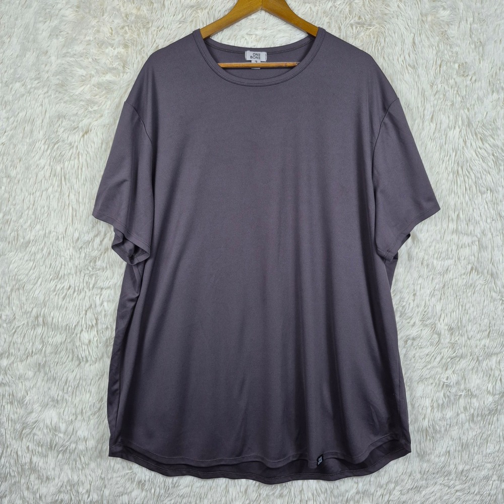 One Bone Mens Scoop Hem Short Sleeve Tee Charcoal Grey Size 3 Made in Canada